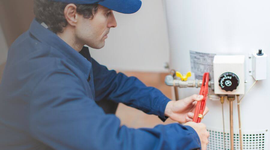 Local water heater installation in Gibbon, NE